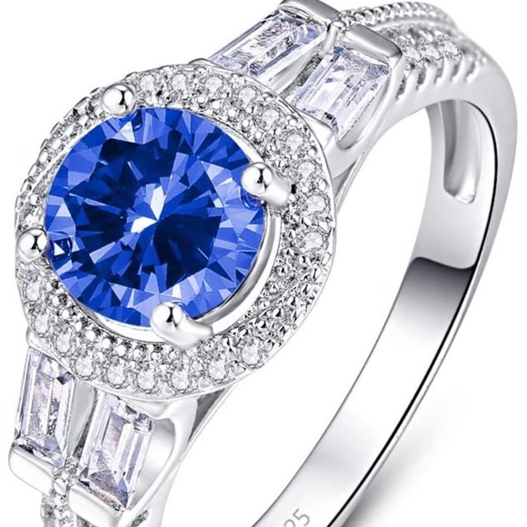 Sparkling Tanzanite Vintage Ring - Picture 3 of 13